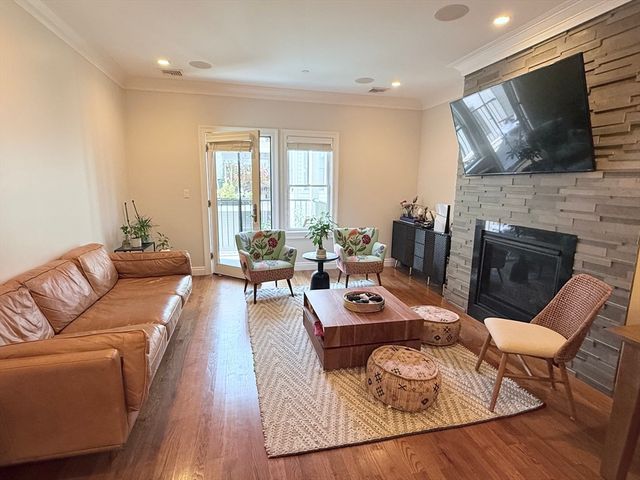 637 E 1st Street 204, Boston, MA 02127