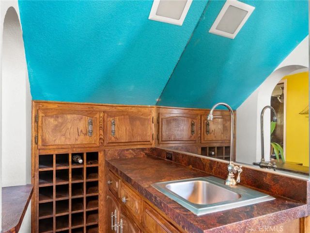 13916 Burning Tree Drive, Victorville, CA 92395