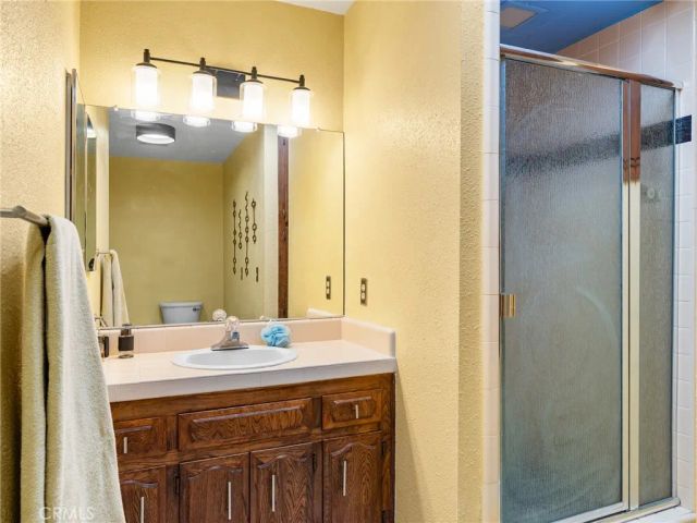 13916 Burning Tree Drive, Victorville, CA 92395