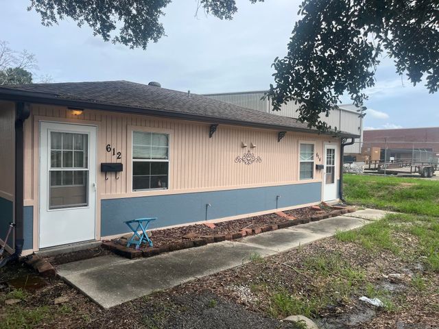 612-614 S Alexander, Gonzales, LA 70737