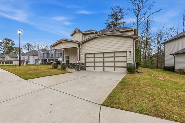 1808 Treymire Court, Stone Mountain, GA 30088