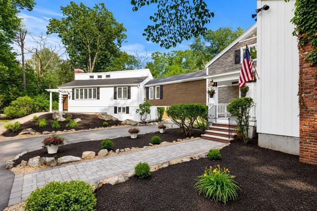 185 Ash, West Newbury, MA 01985