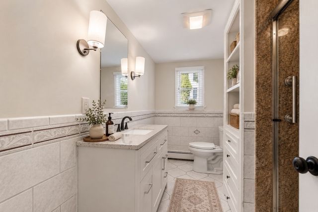 185 Ash, West Newbury, MA 01985