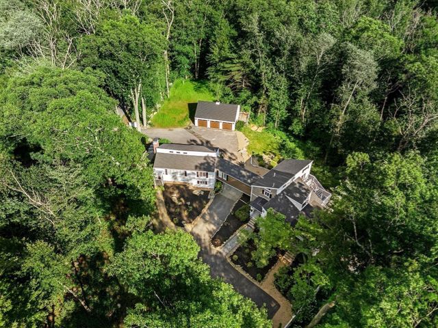 185 Ash, West Newbury, MA 01985
