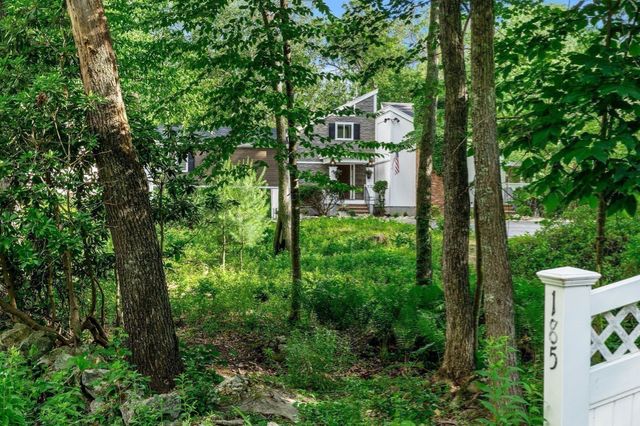 185 Ash, West Newbury, MA 01985