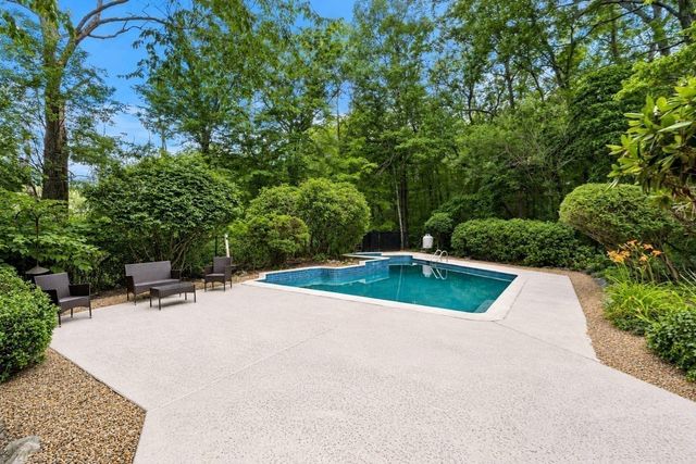 185 Ash, West Newbury, MA 01985