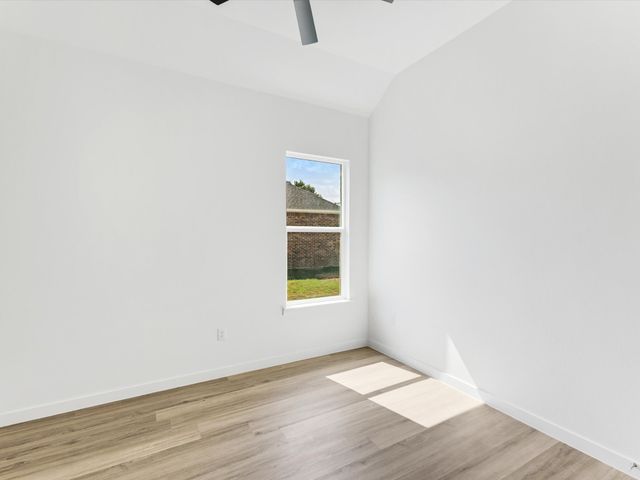 112 Miller Road, Kemp, TX 75143