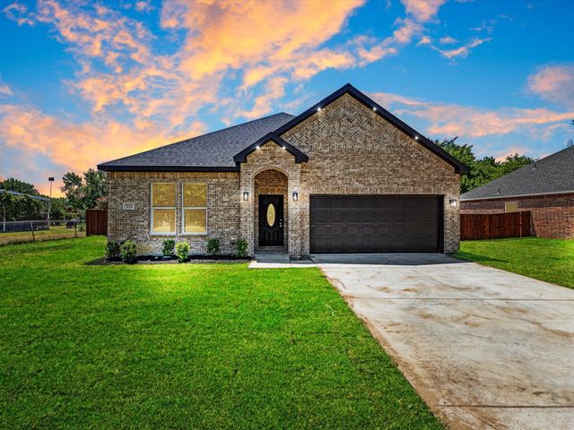 112 Miller Road, Kemp, TX 75143