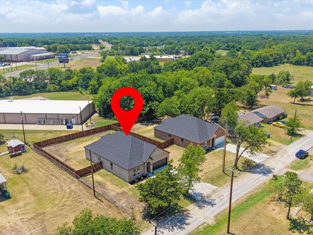 112 Miller Road, Kemp, TX 75143