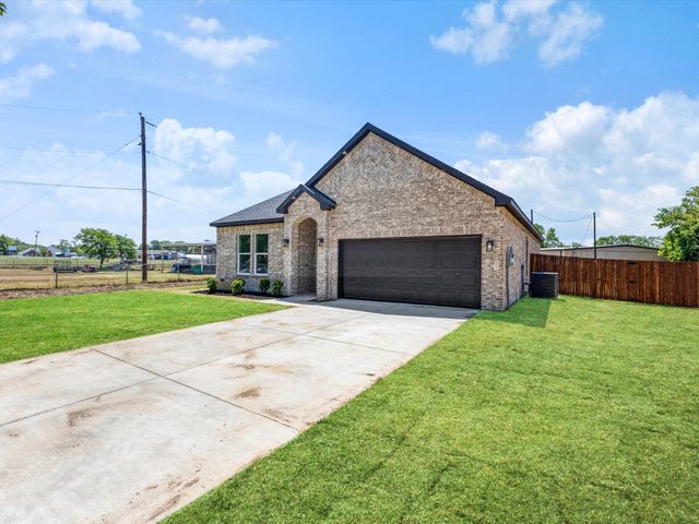 112 Miller Road, Kemp, TX 75143