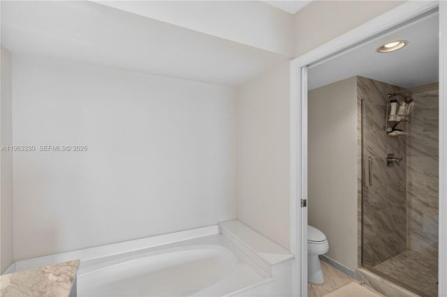 3530 Mystic Pointe Dr 2202, Aventura, FL 33180