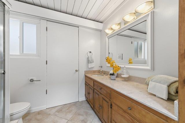2203 Allegheny Way, San Mateo, CA 94402