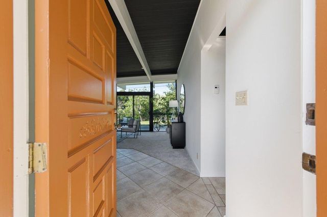 2203 Allegheny Way, San Mateo, CA 94402