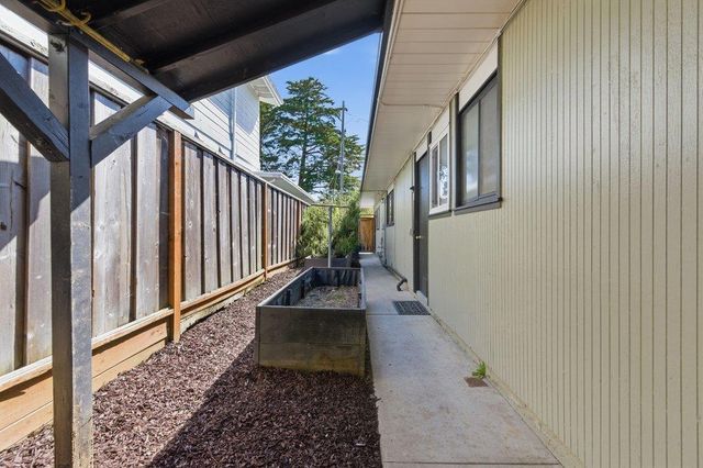 2203 Allegheny Way, San Mateo, CA 94402