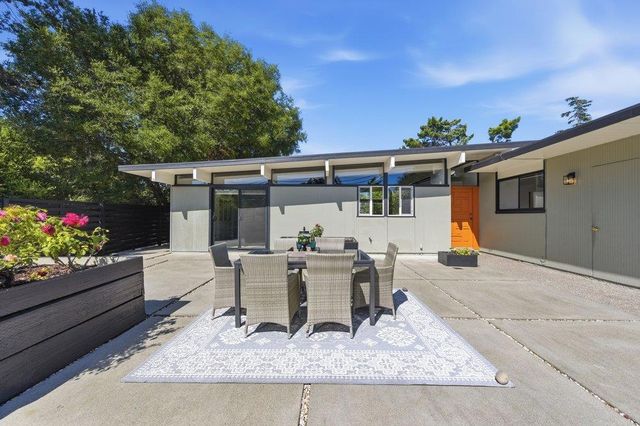 2203 Allegheny Way, San Mateo, CA 94402