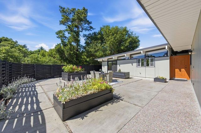 2203 Allegheny Way, San Mateo, CA 94402