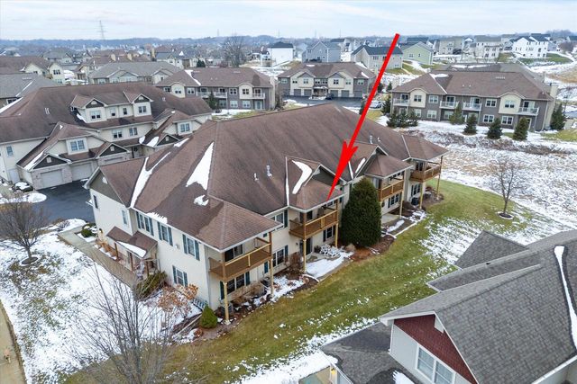 1655 New Port Vista DRIVE, Grafton, WI 53024