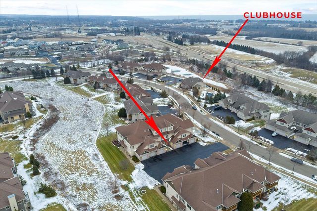 1655 New Port Vista DRIVE, Grafton, WI 53024