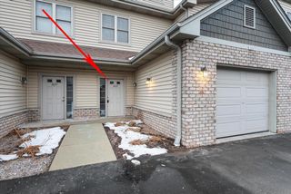 1655 New Port Vista DRIVE, Grafton, WI 53024