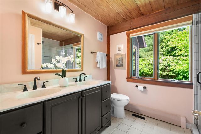 5865 Limeport PIKE, Upper Saucon Twp, PA 18036