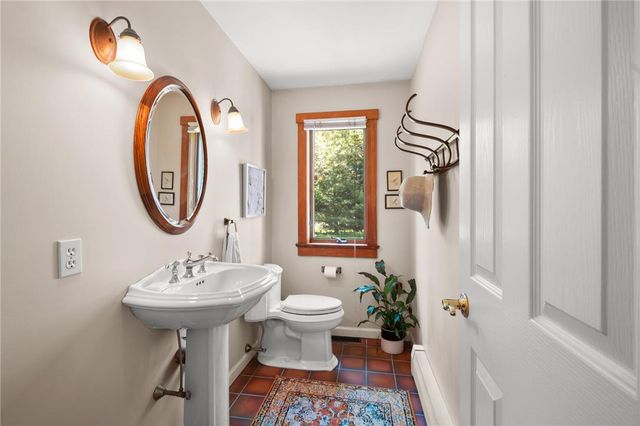 5865 Limeport PIKE, Upper Saucon Twp, PA 18036