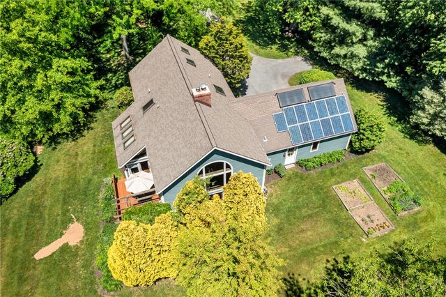 5865 Limeport PIKE, Upper Saucon Twp, PA 18036