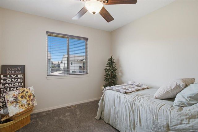 5374 N Rock Spring St, Bel Aire, KS 67226