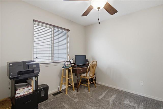 5374 N Rock Spring St, Bel Aire, KS 67226