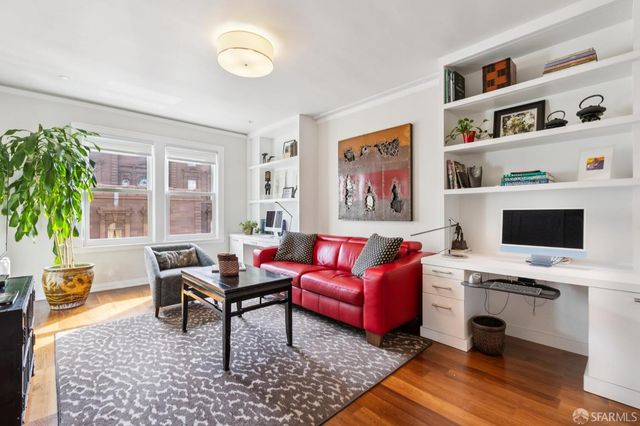 1100 Sacramento Street 302, San Francisco, CA 94108