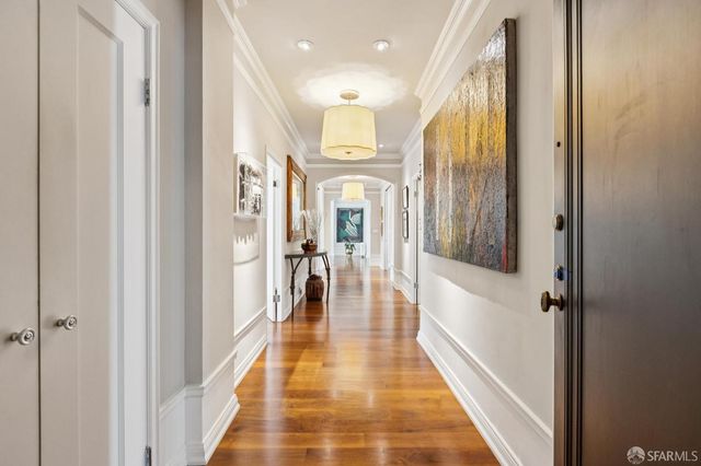 1100 Sacramento Street 302, San Francisco, CA 94108