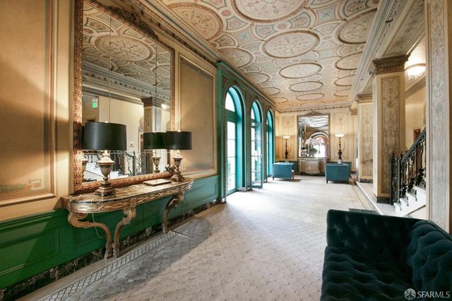 1100 Sacramento Street 302, San Francisco, CA 94108