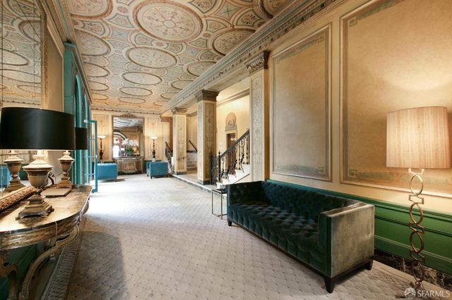 1100 Sacramento Street 302, San Francisco, CA 94108