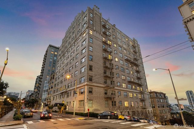 1100 Sacramento Street 302, San Francisco, CA 94108