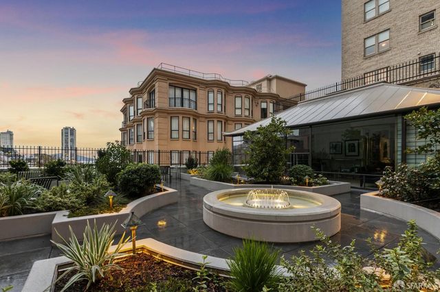 1100 Sacramento Street 302, San Francisco, CA 94108