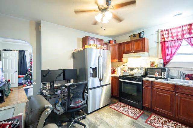 27 Lansing Street, Cohoes, NY 12047