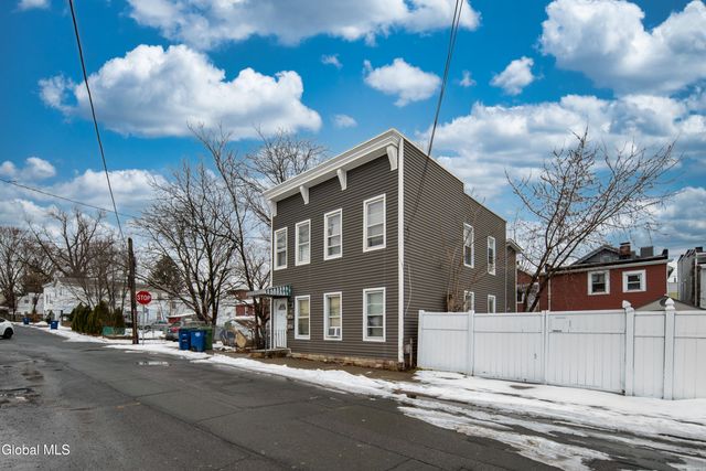 27 Lansing Street, Cohoes, NY 12047