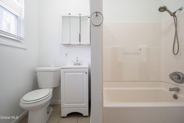 27 Lansing Street, Cohoes, NY 12047