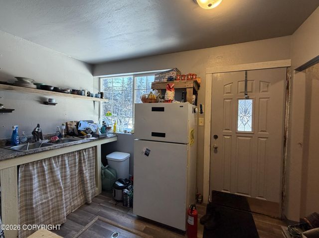 13714 Leslie Place, Seward, AK 99664