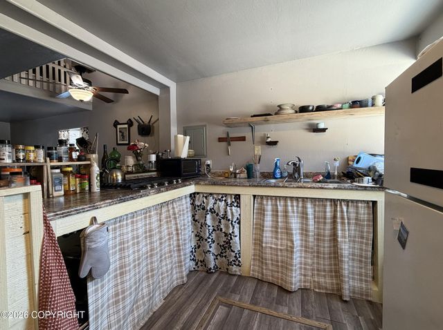 13714 Leslie Place, Seward, AK 99664