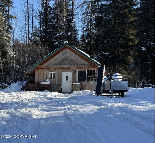 13714 Leslie Place, Seward, AK 99664