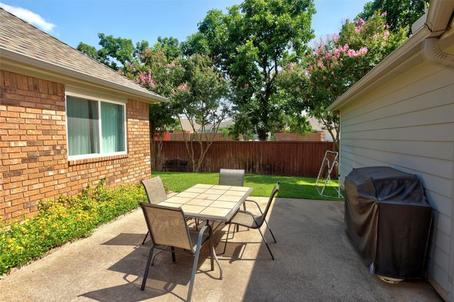 2218 Ridgecrest Trail, Carrollton, TX 75007