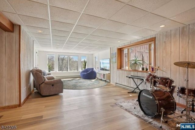 5 Bucky Lane, Vernon, NJ 07462