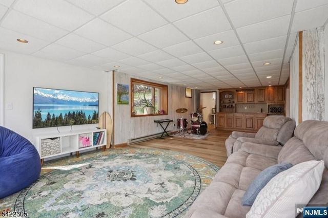 5 Bucky Lane, Vernon, NJ 07462