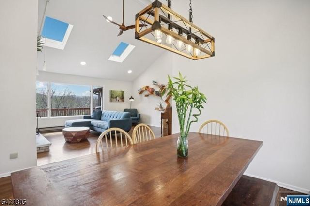 5 Bucky Lane, Vernon, NJ 07462
