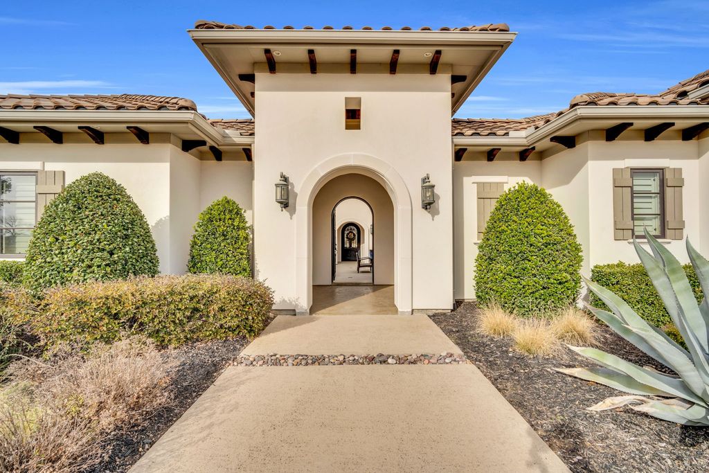 2008 La Salle, Flower Mound, TX 75022