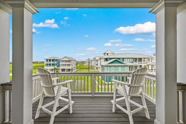 3835 Seabreeze Lane, Galveston, TX 77554