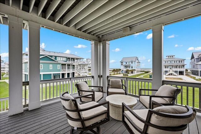 3835 Seabreeze Lane, Galveston, TX 77554