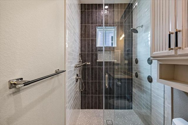 3835 Seabreeze Lane, Galveston, TX 77554