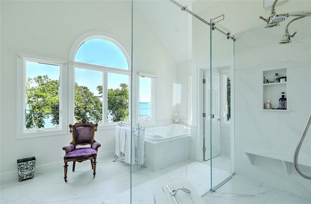 105 Heidi Drive, Portsmouth, RI 02871