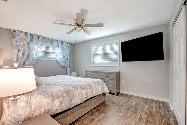 242 176TH AVENUE E, Redington Shores, FL 33708